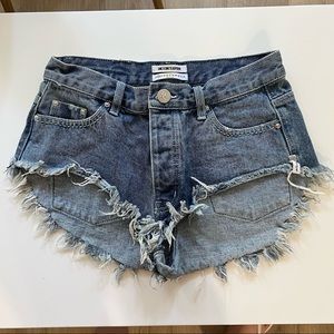 One teaspoon shorts size 23